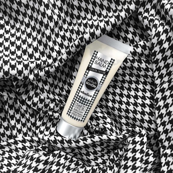 Handbalm Vanillia "FASHION EDITION"